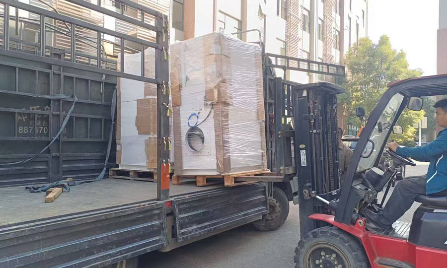 尊龙抖圈官网智能第四代除尘器：高效除尘，守护工业健康